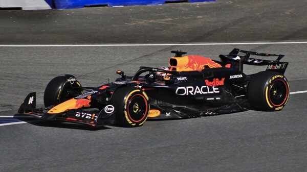 Дисквалификация McLaren изменила расстановку сил в чемпионате Формулы-1