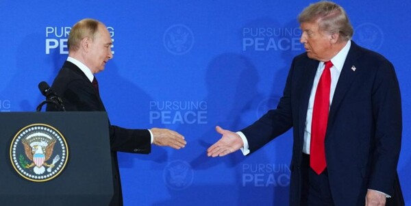 Переговоры в Абу-Даби: США, Россия и Украина открывают окно для дипломатии