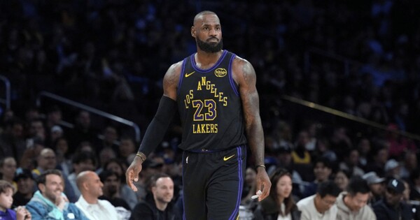 LeBron James would rather be home for Christmas