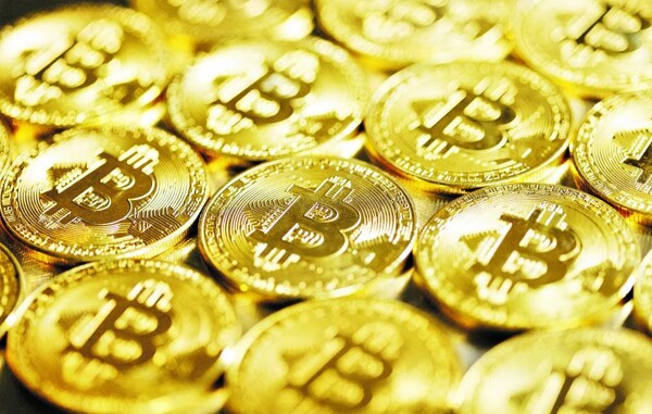 Биткойн стабилизировался на уровне $83,006.50