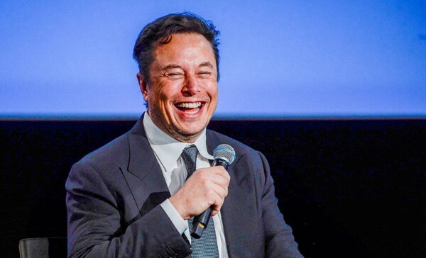 Tesla CEO Elon Musk Threatens to Resign if $1 Billion Pay Package Isn't Approved