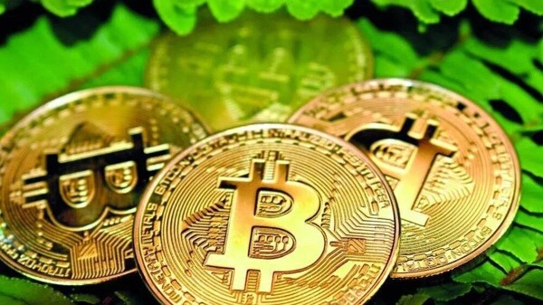 Биткоин восстановился после падения из-за решения ФРС