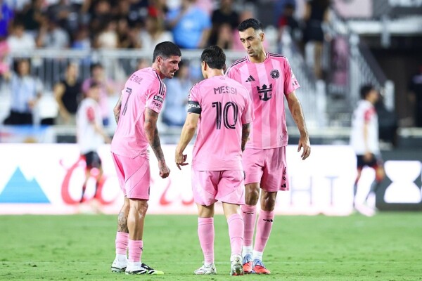 Inter Miami Faces Nashville in Decisive Match for Playoff Spot