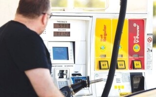 «Fog of War»: Economic Consequences of Conflict with Iran