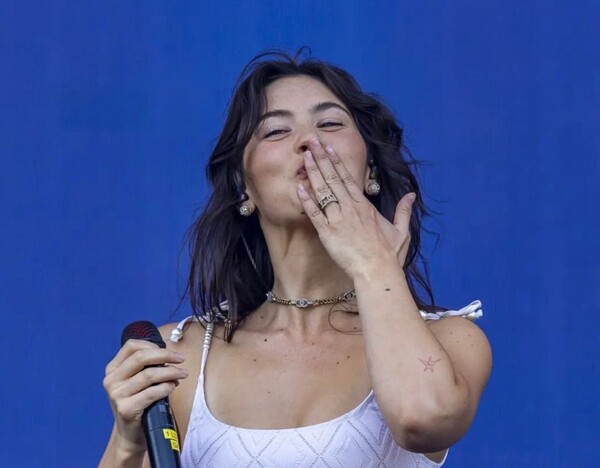 Gracie Abrams to Debut in Film with A24 Project