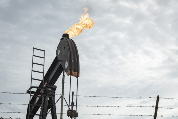 США ослабляют ограничения для работы американских нефтяных компаний в Венесуэле