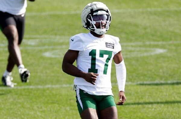 New York Jets' Kris Boyd Hospitalized After Shooting