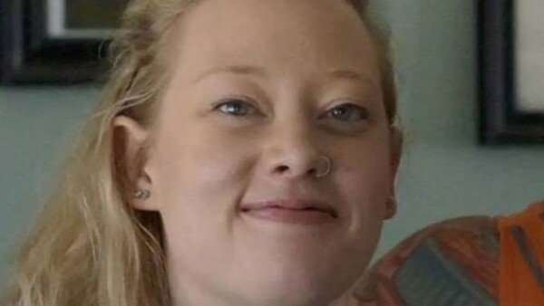 明尼阿波利斯枪杀案：抗议官方谎言和警察暴力