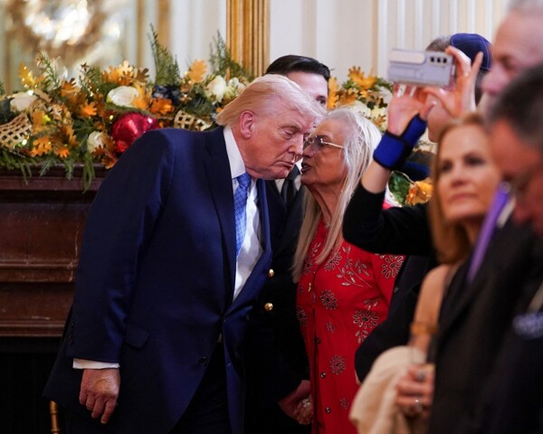 Trump Calls for World War Against Radical Islamic Terrorism