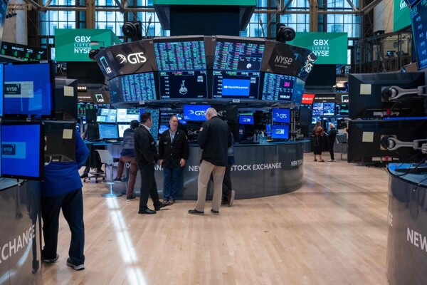 US Stocks Rise Amid Investor Optimism