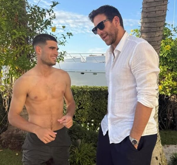 Argentine tennis player Del Potro meets world number one Alcaraz in Miami
