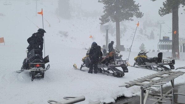 Deadly Avalanche in California: Eight Skiers Killed