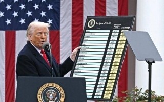 Белый дом сообщил о сборе 235 млрд долларов таможенных пошлин