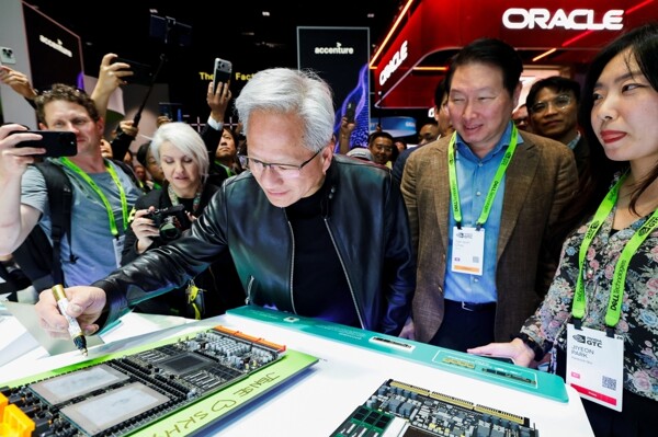 NVIDIA Foresees $1 Trillion Demand for New Tech by 2027