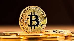 Цена Биткойна рухнула, несмотря на позитивные посты руководителей