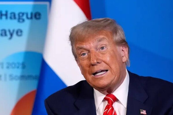 Trump offers solution to government shutdown deadlock