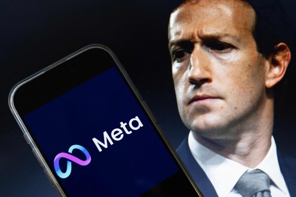 Meta beats profit and sales forecasts