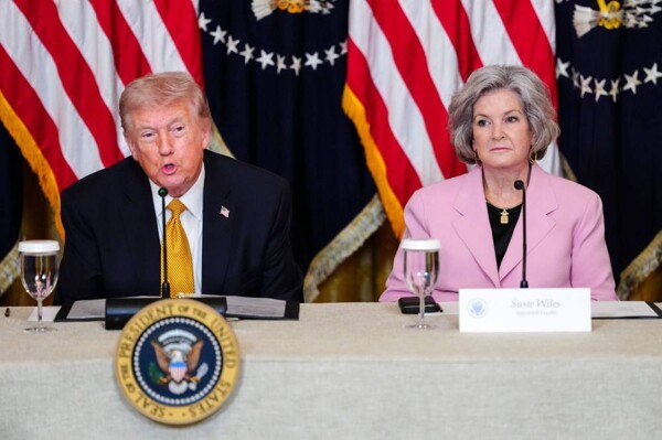 Trump announces cancer diagnosis for White House Chief of Staff