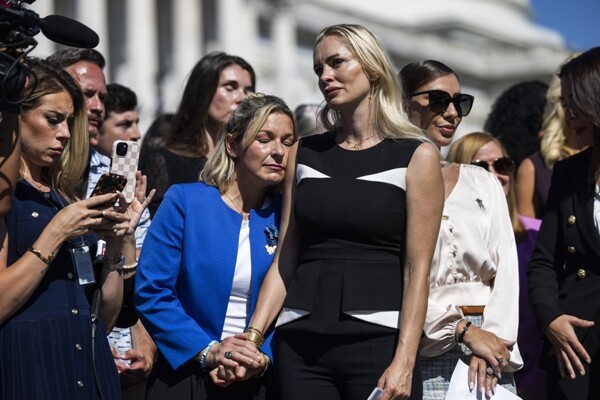 Epstein Victims Praise Document Release but Criticize Lack of Key Information