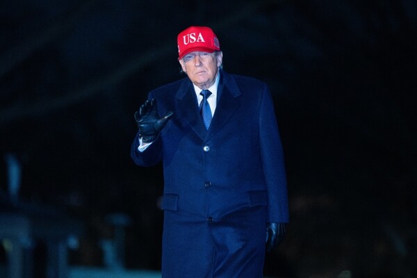 Trump afirma que una transición como la de Venezuela es el «escenario perfecto» para Irán