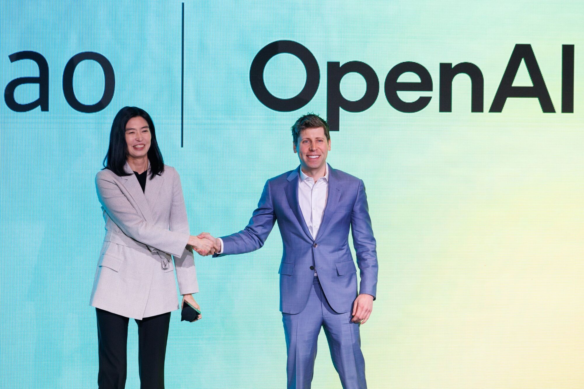 Owen AI Signs New Agreements
