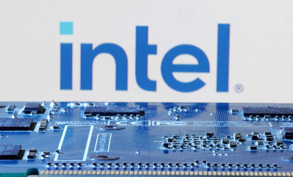 Intel Сталкивается с Серьезными Проблемами на Рынке Чипов